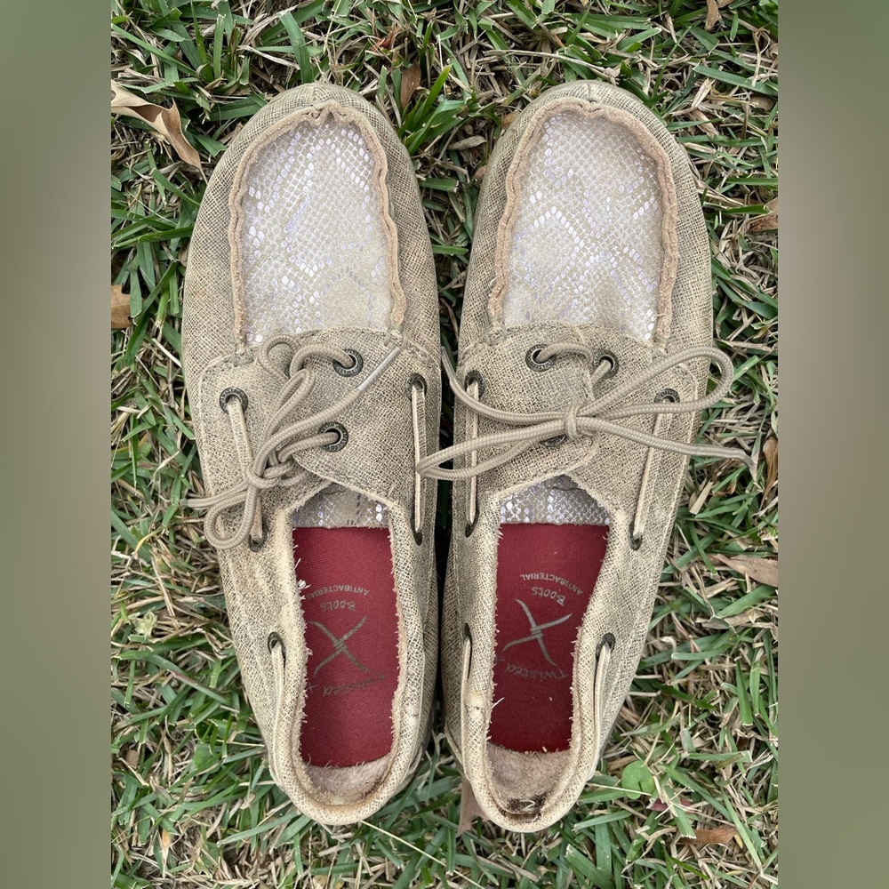 Twisted X Driving Moc snake print size 4m